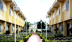 Baguio Holiday Villa Court Hotel - Baguio City Island Philippines