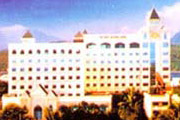 Hotelview: The Royal Mandaya Hotel 