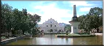 Plaza Salcedo: Vigan City Islands Philippines