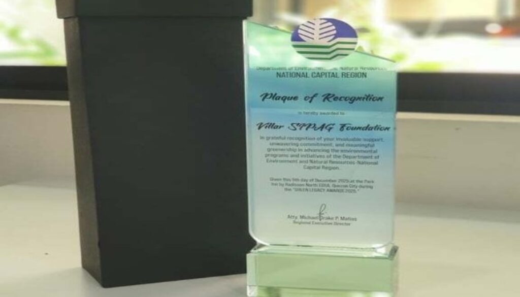 Villar Foundation Receives DENR Green Legacy Award