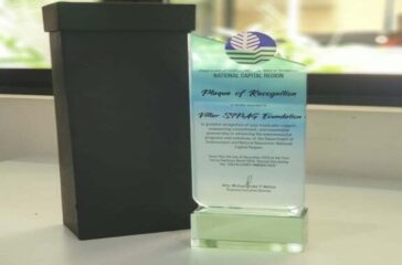 Villar Foundation Receives DENR Green Legacy Award